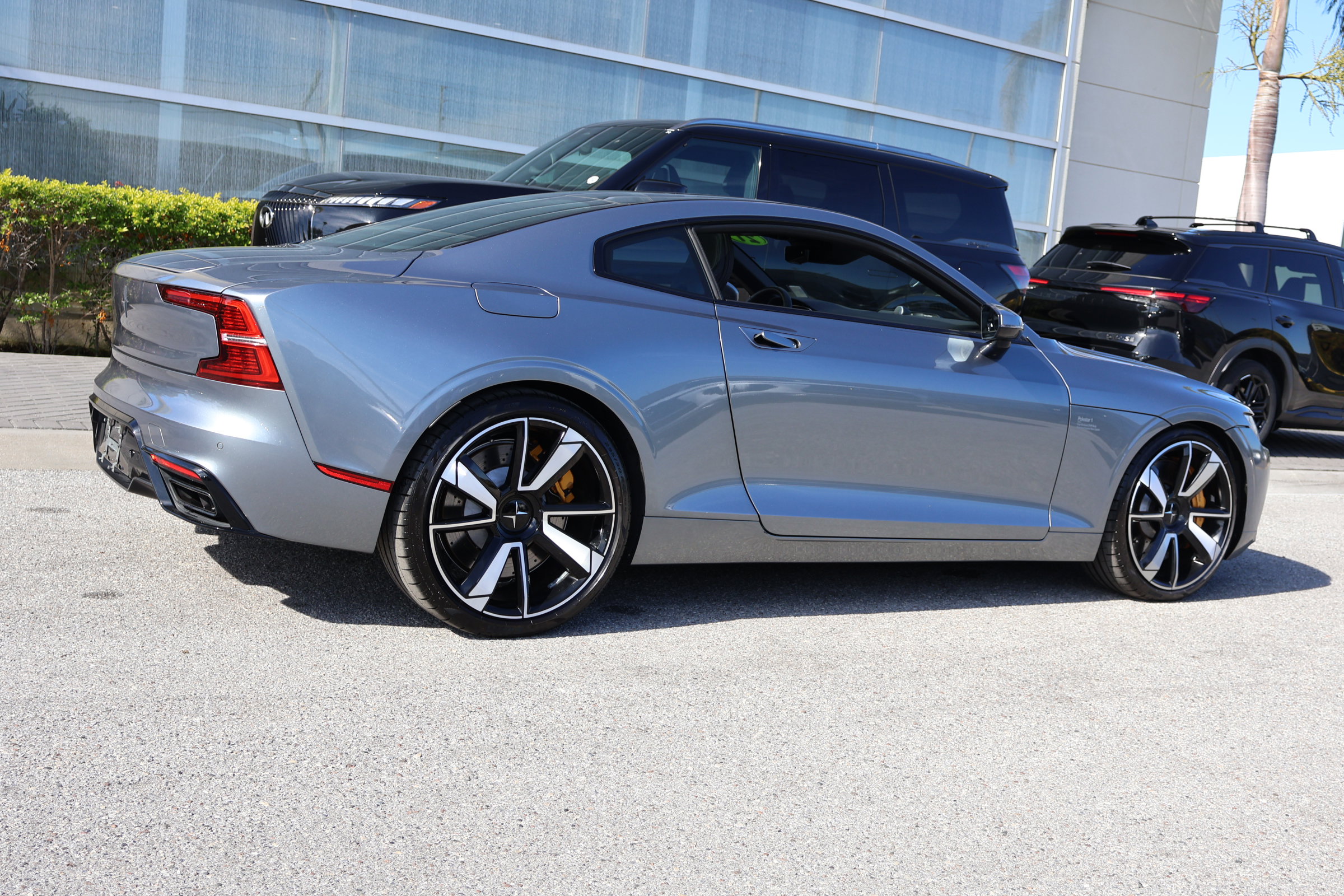 Used 2021 Polestar Polestar 1 image 9