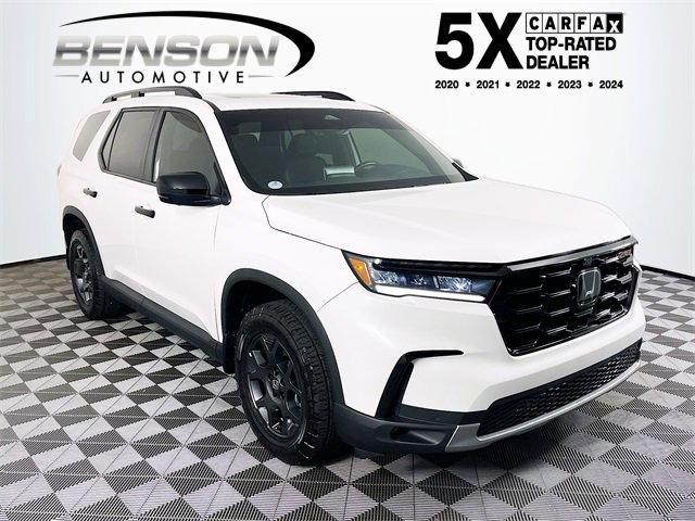 Used 2025 Honda Pilot TrailSport