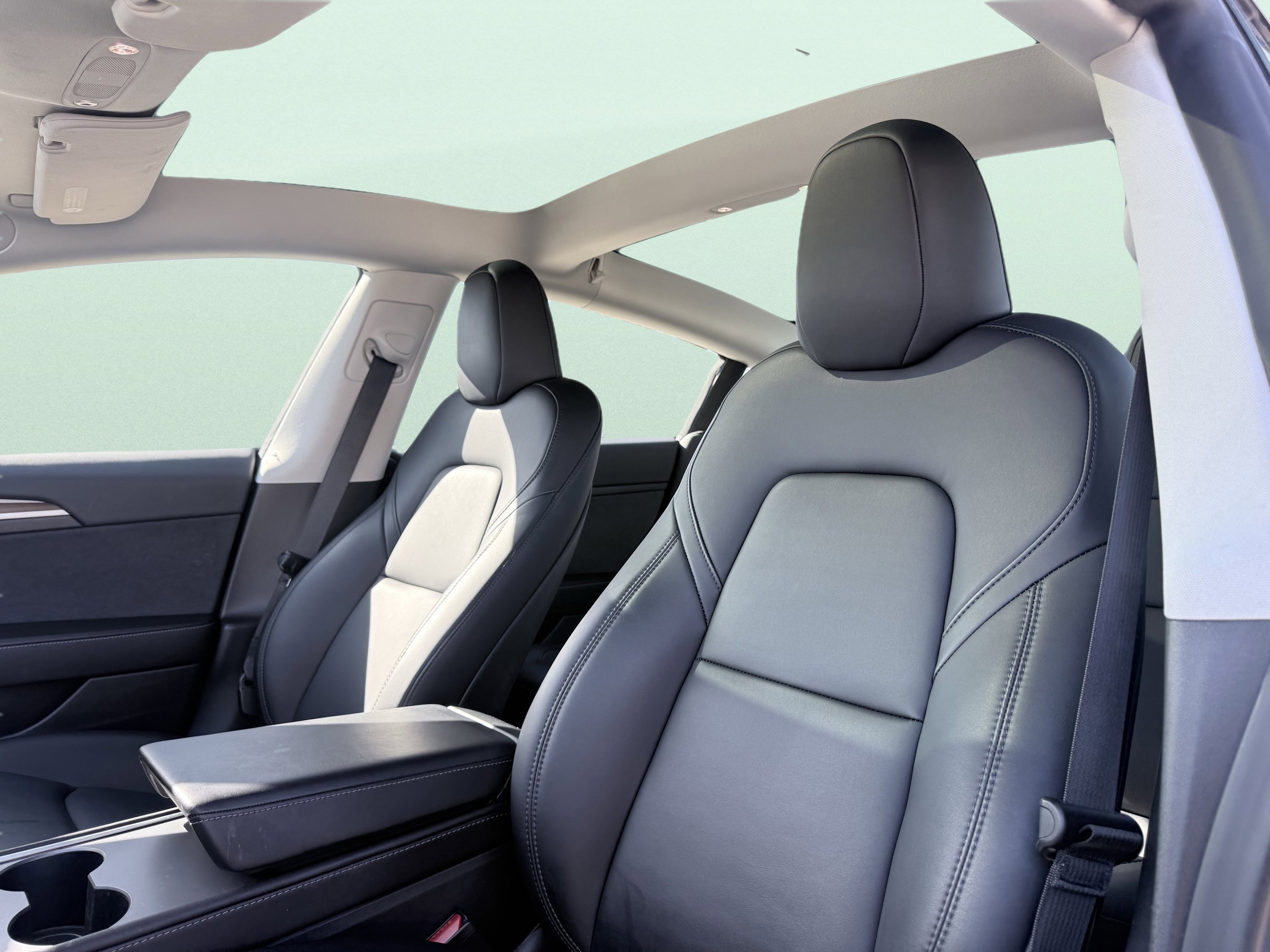 Used 2023 Tesla Model 3 Standard Range image 28