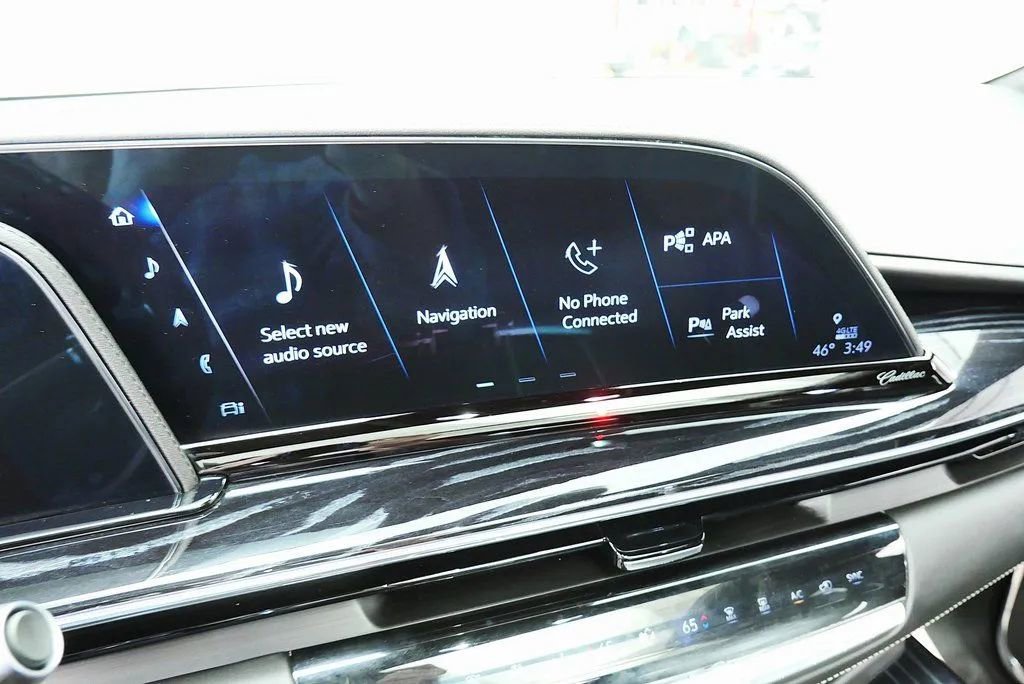 Used 2023 Cadillac Escalade V image 34