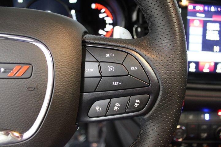 Used 2025 Dodge Durango GT image 40