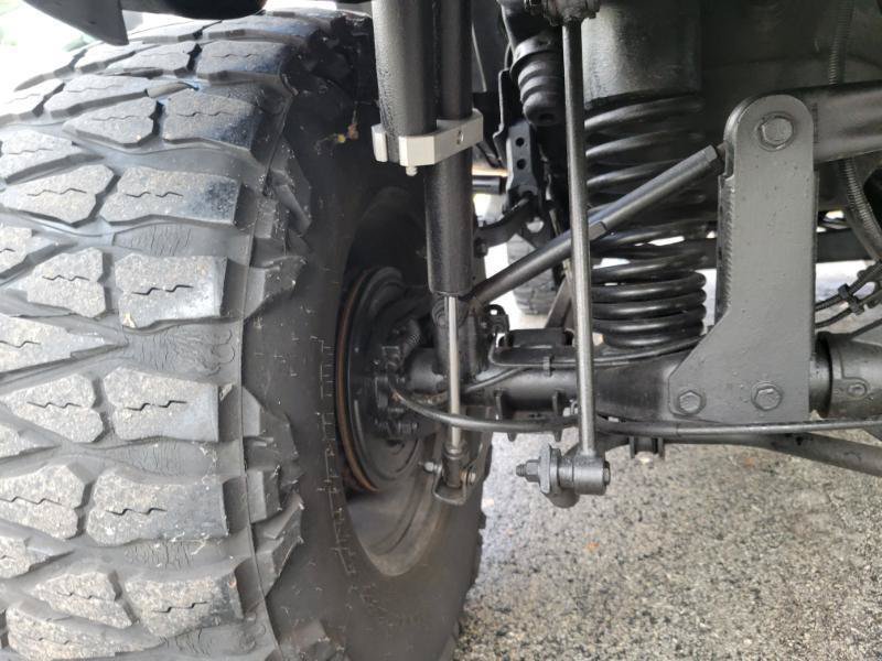 Used 2005 HUMMER H2 SUT w/ Preferred Equipment Group AWD/4WD image 23