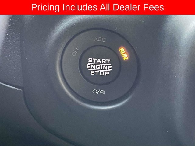 Used 2021 Jeep Wrangler Unlimited Sahara AWD/4WD image 31