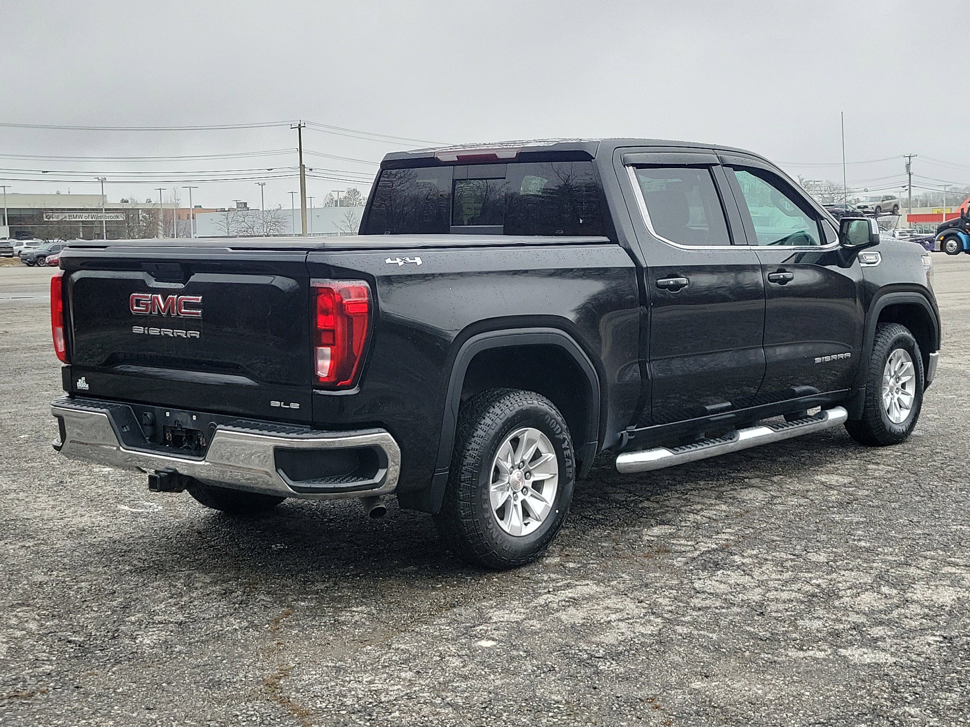 Used 2020 GMC Sierra 1500 SLE w/ SLE Value Package image 5