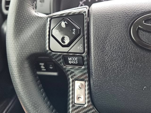 Used 2022 Toyota 4Runner Trail Special Edition AWD/4WD image 30