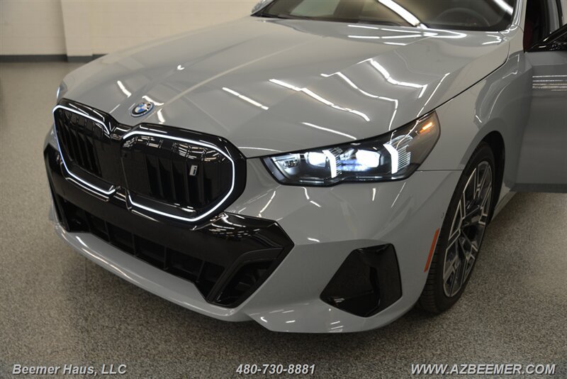 Used 2026 BMW i5 eDrive40 RWD image 44