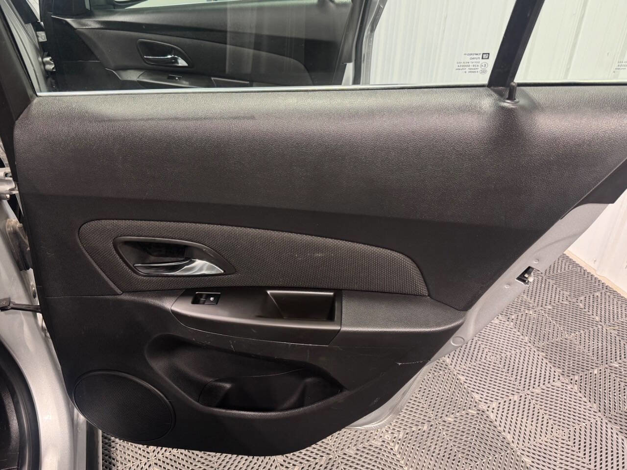 Used 2013 Chevrolet Cruze LT image 21