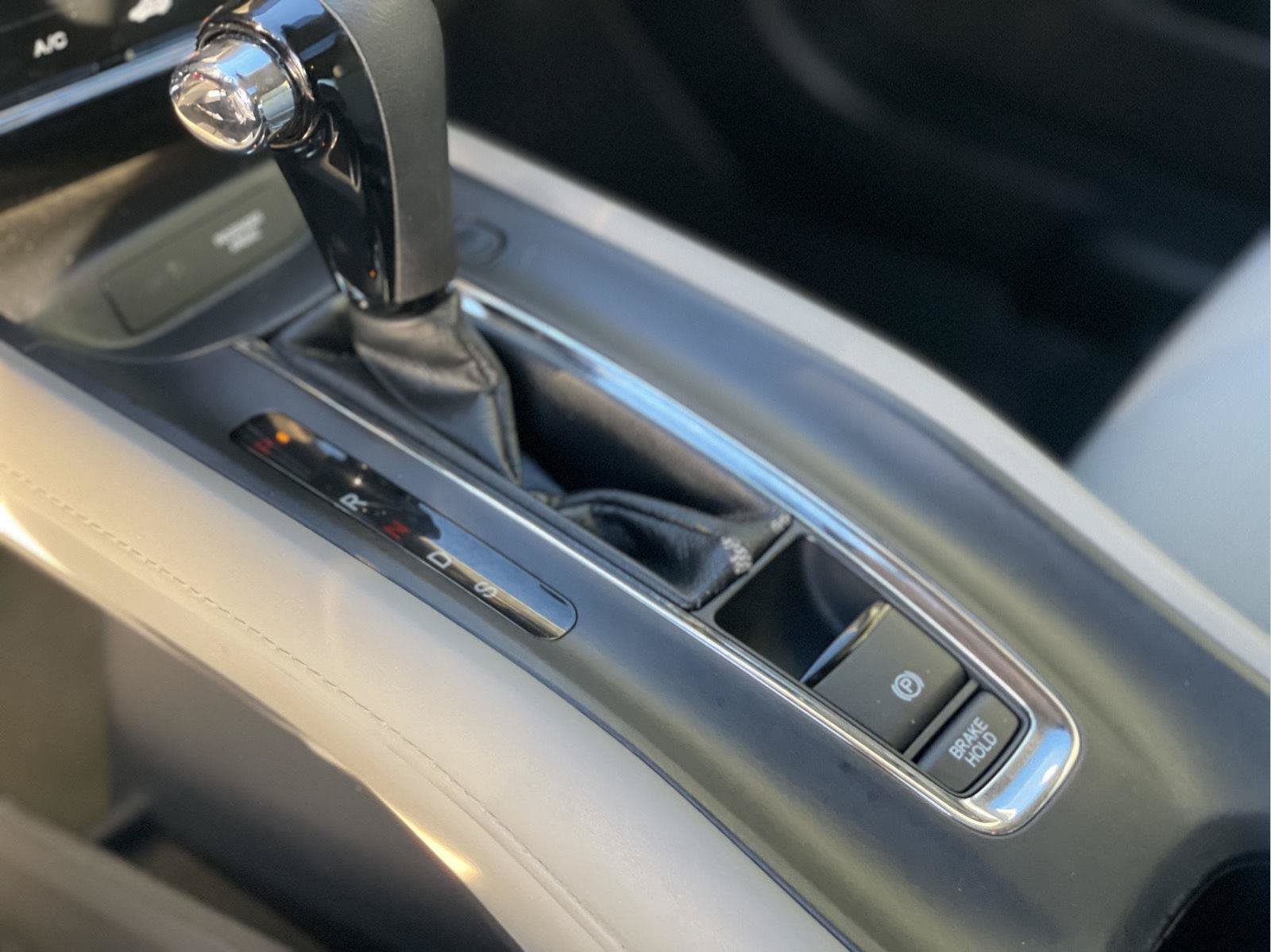 Used 2019 Honda HR-V EX image 36