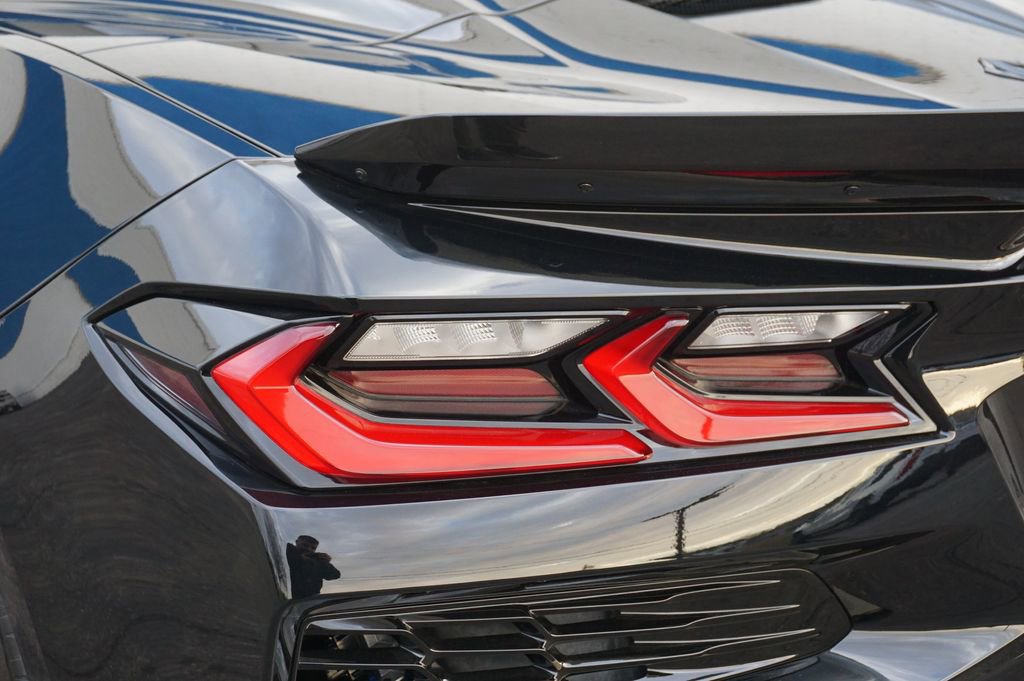 New 2025 Chevrolet Corvette E-Ray image 37