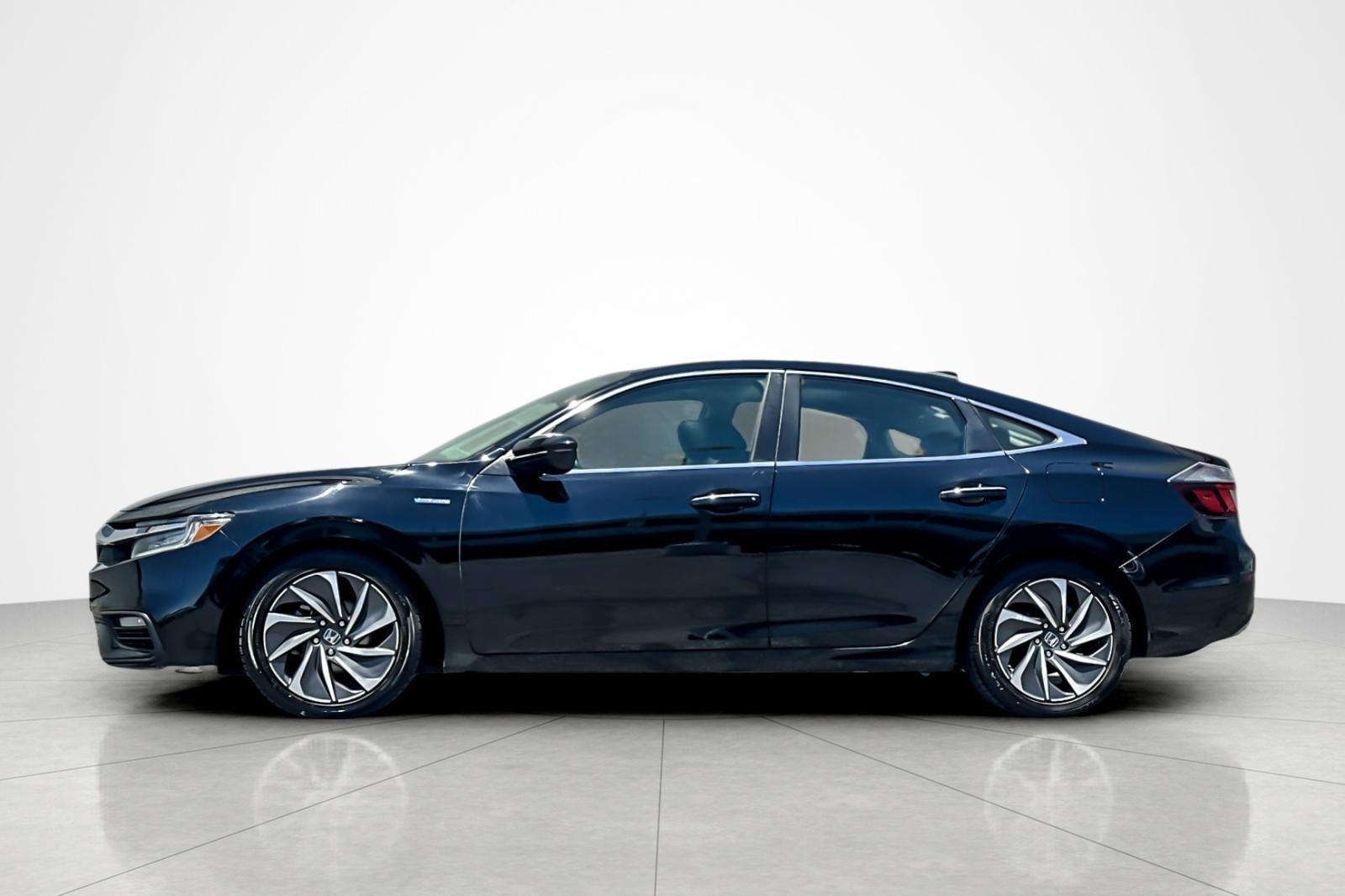 Used 2020 Honda Insight Touring image 2