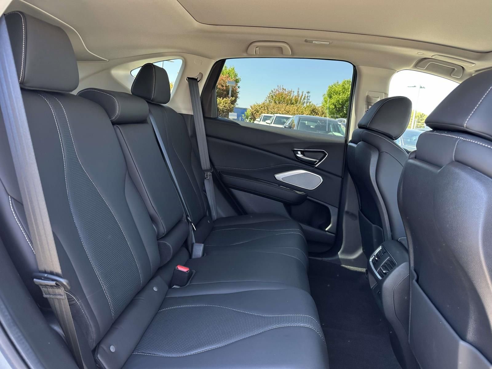 Certified 2024 Acura RDX w/ Technology Package AWD/4WD image 11