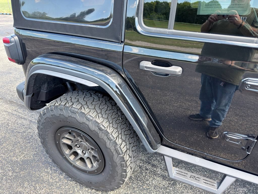 Used 2023 Jeep Wrangler Unlimited Rubicon 392 w/ Xtreme Recon 35" Tire Package AWD/4WD image 5