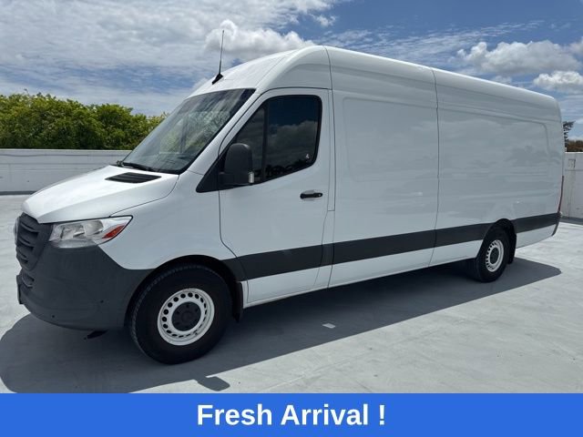 Used 2024 Mercedes-Benz Sprinter 2500 image 1
