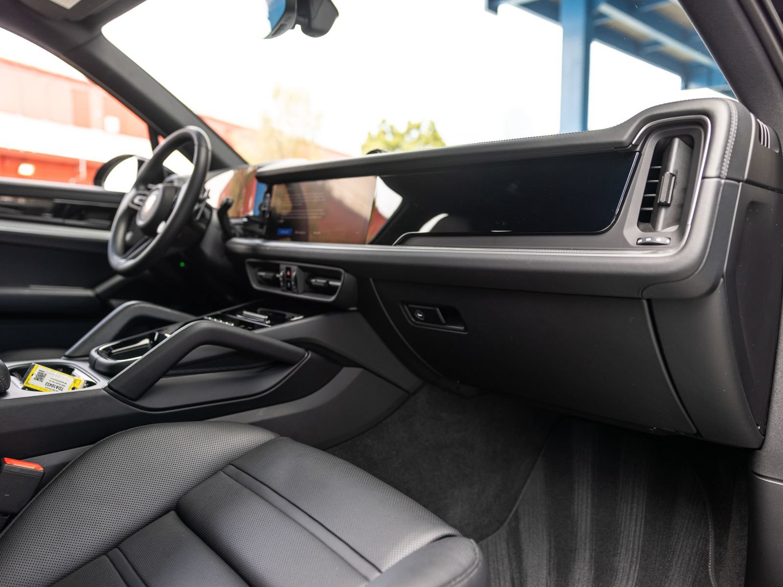 Certified 2026 Porsche Cayenne E-Hybrid AWD/4WD image 35