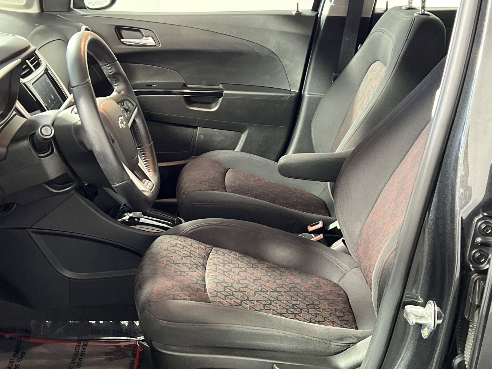 Used 2020 Chevrolet Sonic LT image 13