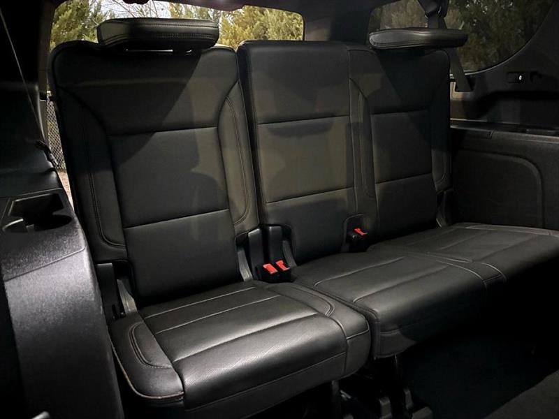 Used 2021 Chevrolet Suburban High Country w/ Premium Package image 41