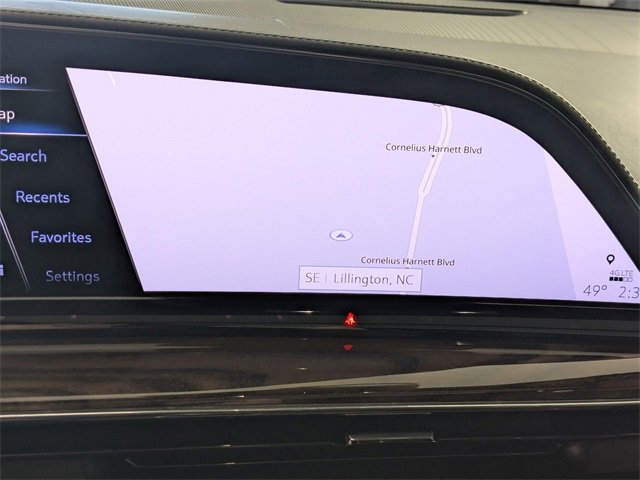 Used 2023 Cadillac Escalade ESV Sport Platinum w/ LPO, ONYX Package image 23