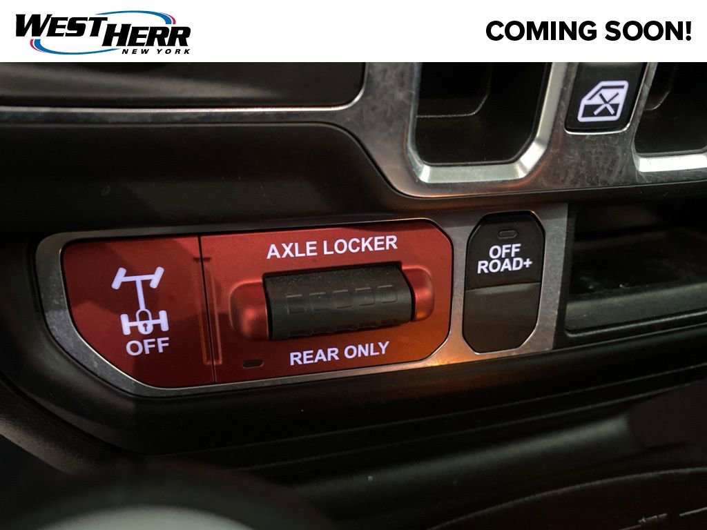 Used 2022 Jeep Gladiator Mojave w/ Cold Weather Group image 7