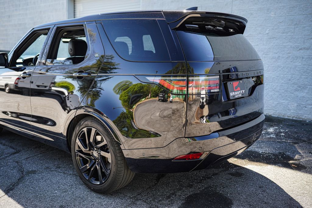 Used 2023 Land Rover Discovery S R-Dynamic image 13