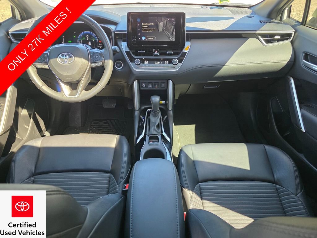 Used 2023 Toyota Corolla Cross XSE w/ Convenience Package image 5