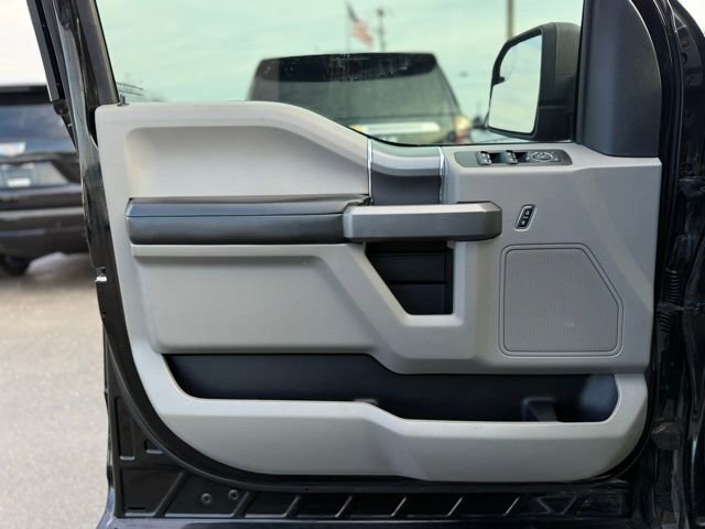 Used 2017 Ford F150 XLT w/ XTR Package image 13