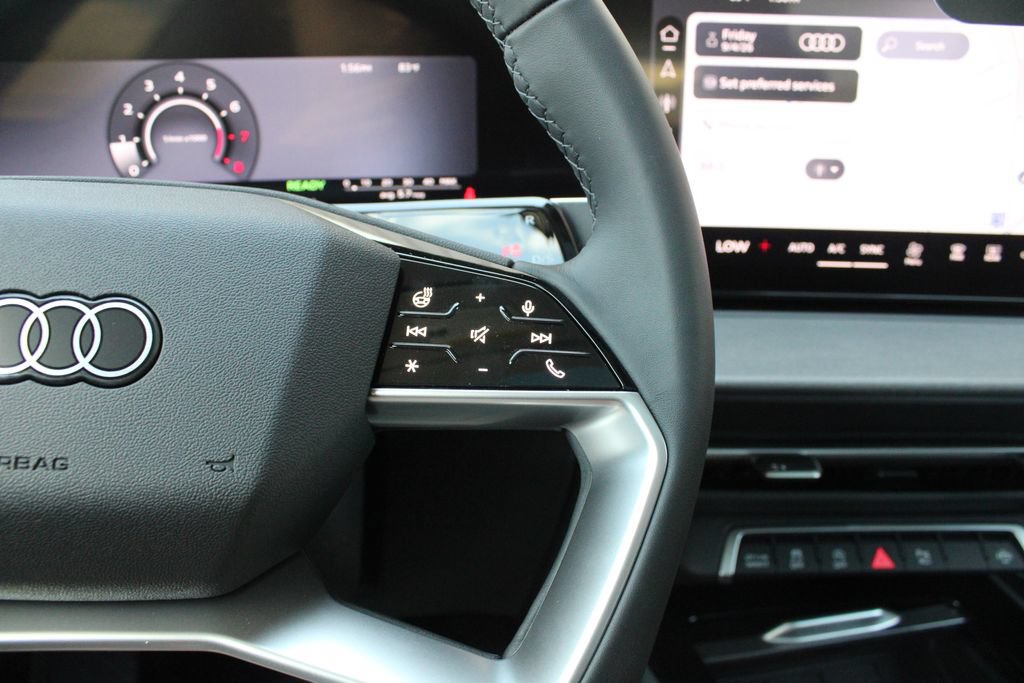 New 2026 Audi Q3 quattro 2.0T AWD/4WD image 14