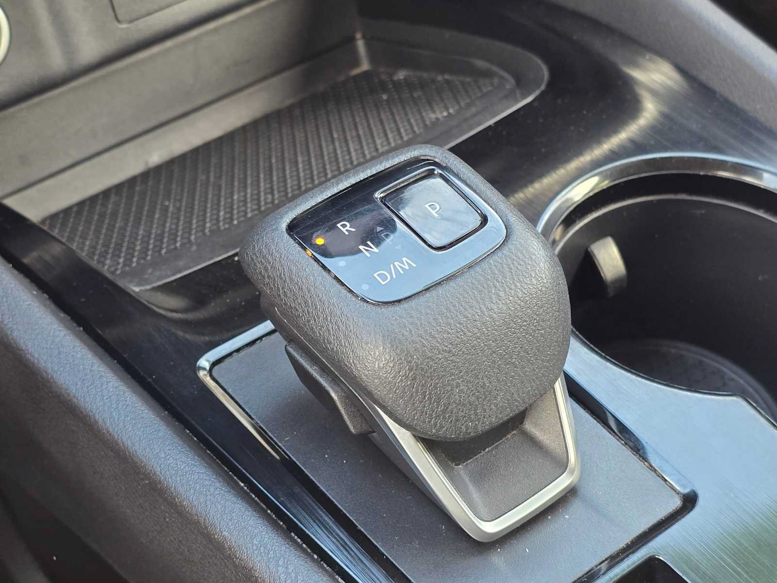Used 2023 Nissan Rogue SV FWD image 33