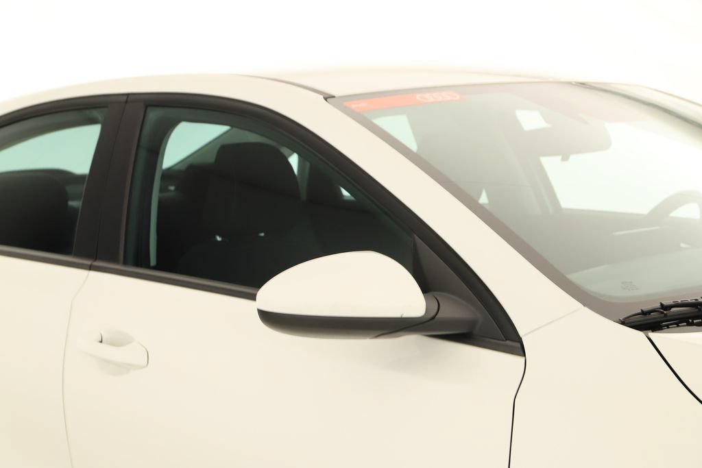 Used 2020 Kia Forte LXS FWD image 38