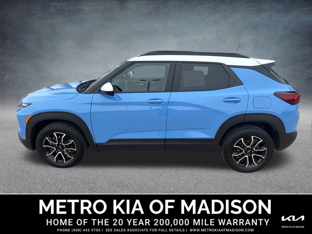 Used 2024 Chevrolet TrailBlazer ACTIV w/ Driver Confidence Package AWD/4WD image 3