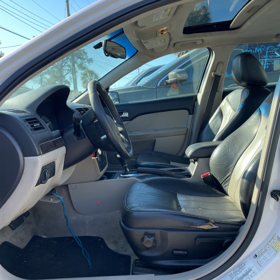 Used 2009 Mercury Milan Premier image 16