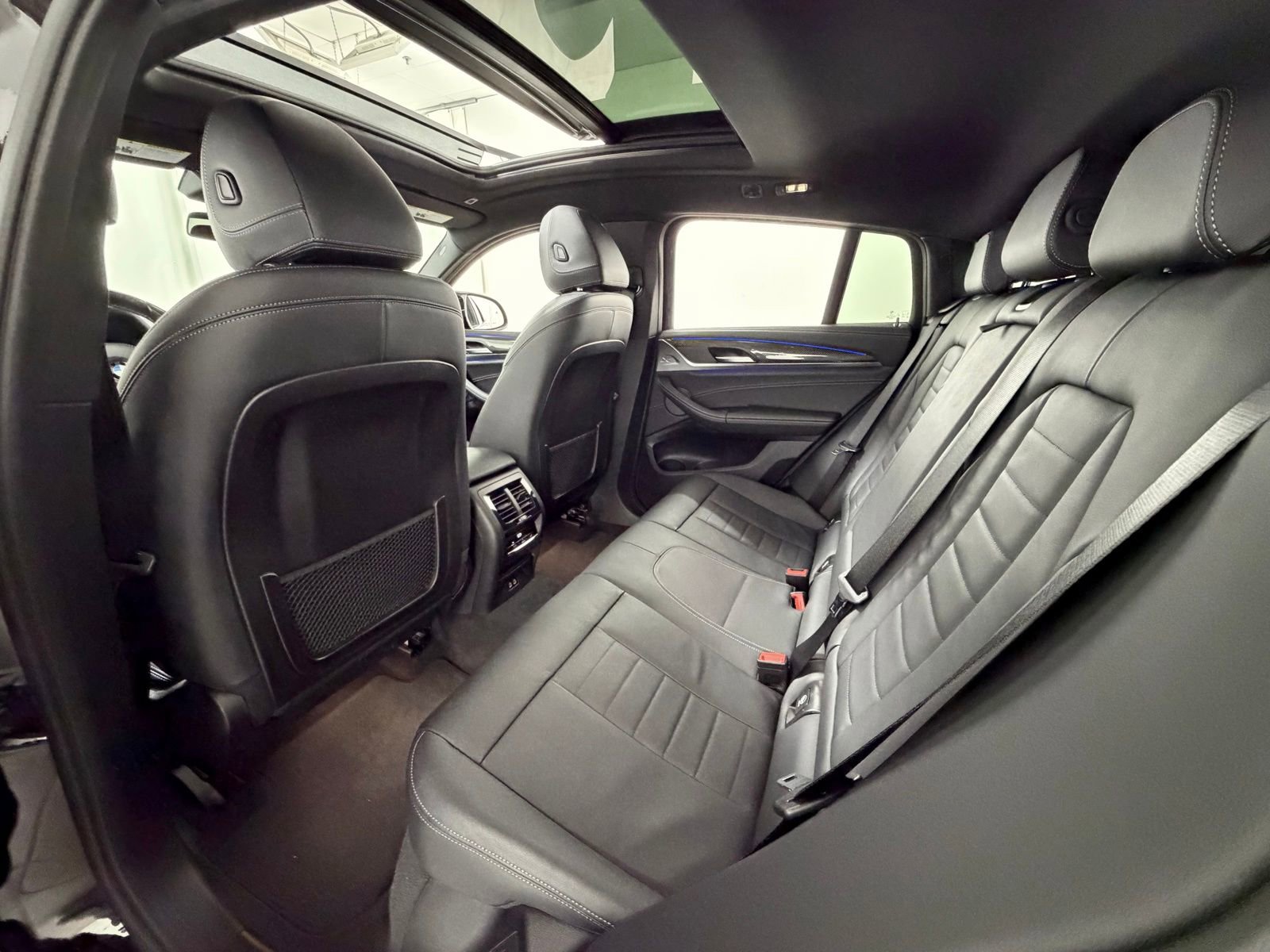 Used 2023 BMW X4 M40i w/ Premium Package AWD/4WD image 34