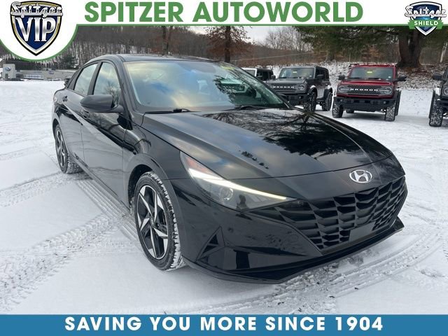 Used 2023 Hyundai Elantra SEL w/ Convenience Package image 1