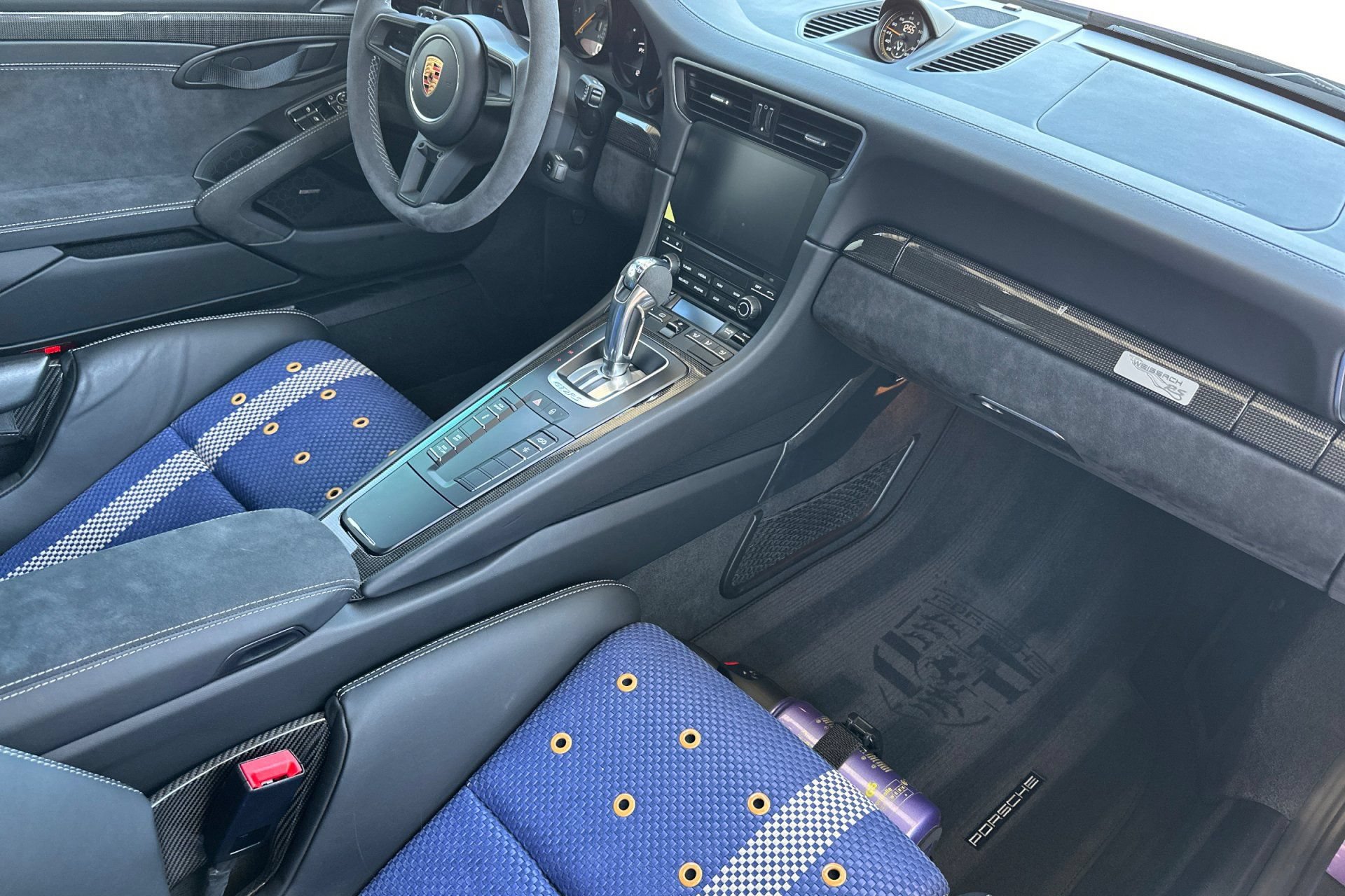 Certified 2018 Porsche 911 GT2 RS RWD image 16