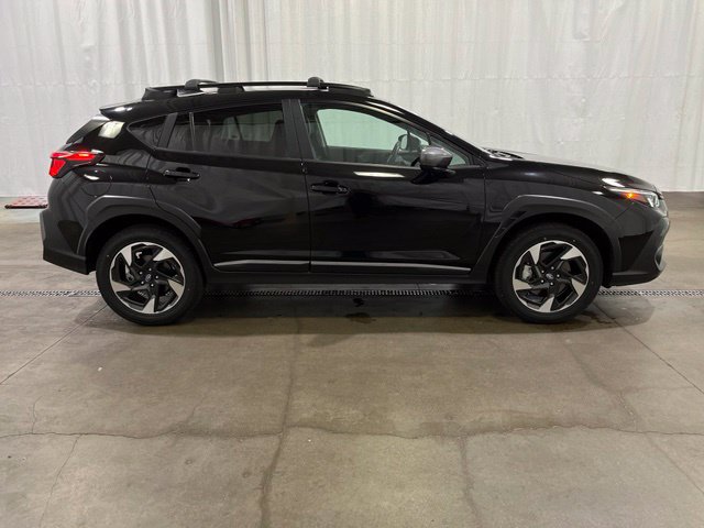 Used 2024 Subaru Crosstrek 2.5i Limited AWD/4WD image 3