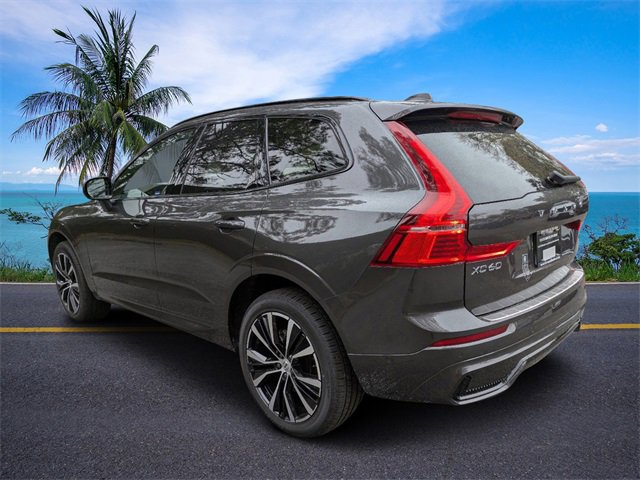 New 2025 Volvo XC60 B5 Plus w/ Climate Package image 5