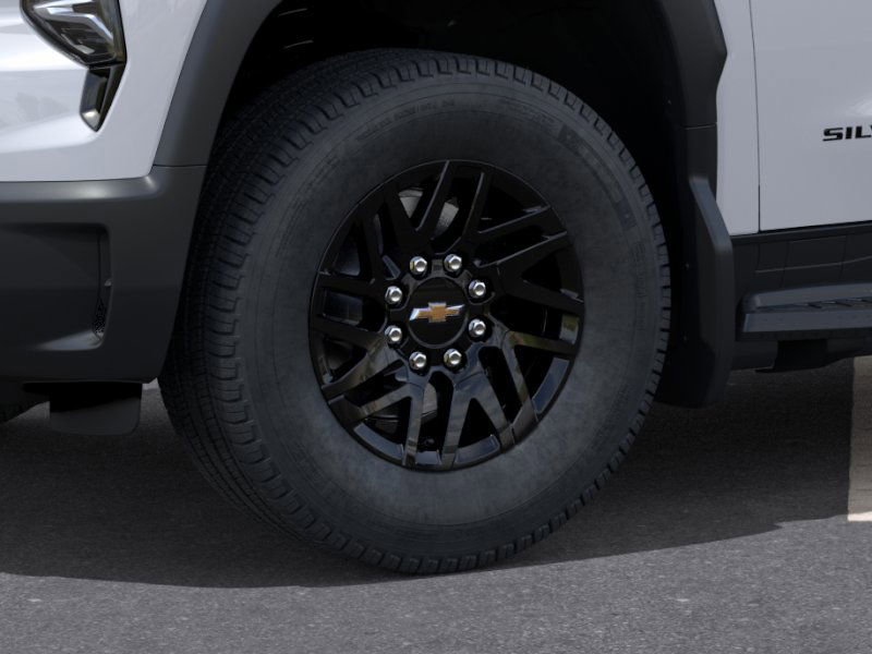 New 2026 Chevrolet Silverado EV LT image 9