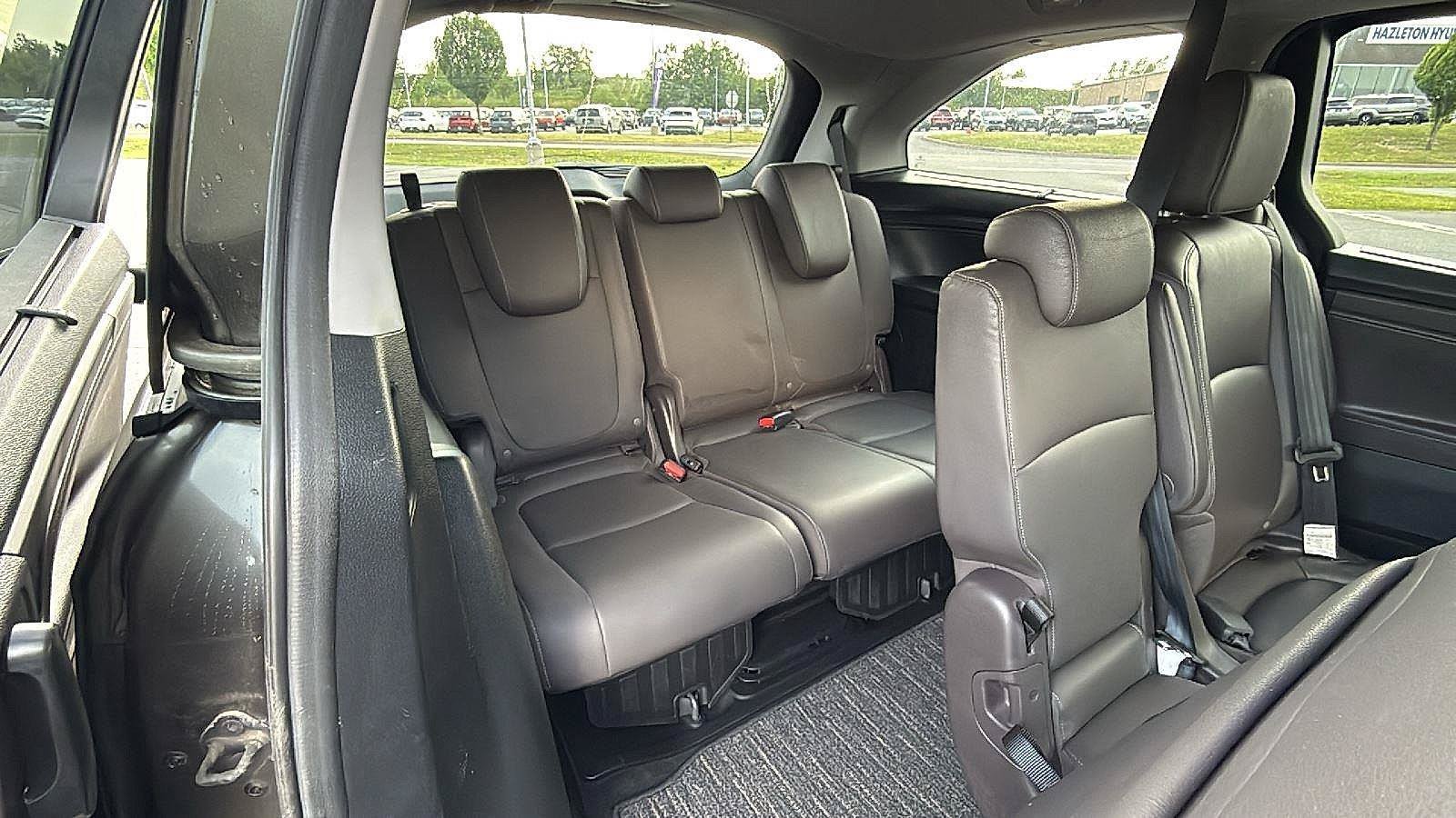 Used 2023 Honda Odyssey Touring image 18