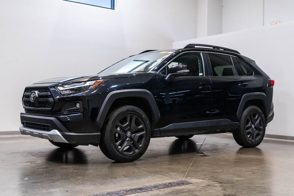 Used 2024 Toyota RAV4 Adventure AWD/4WD image 3