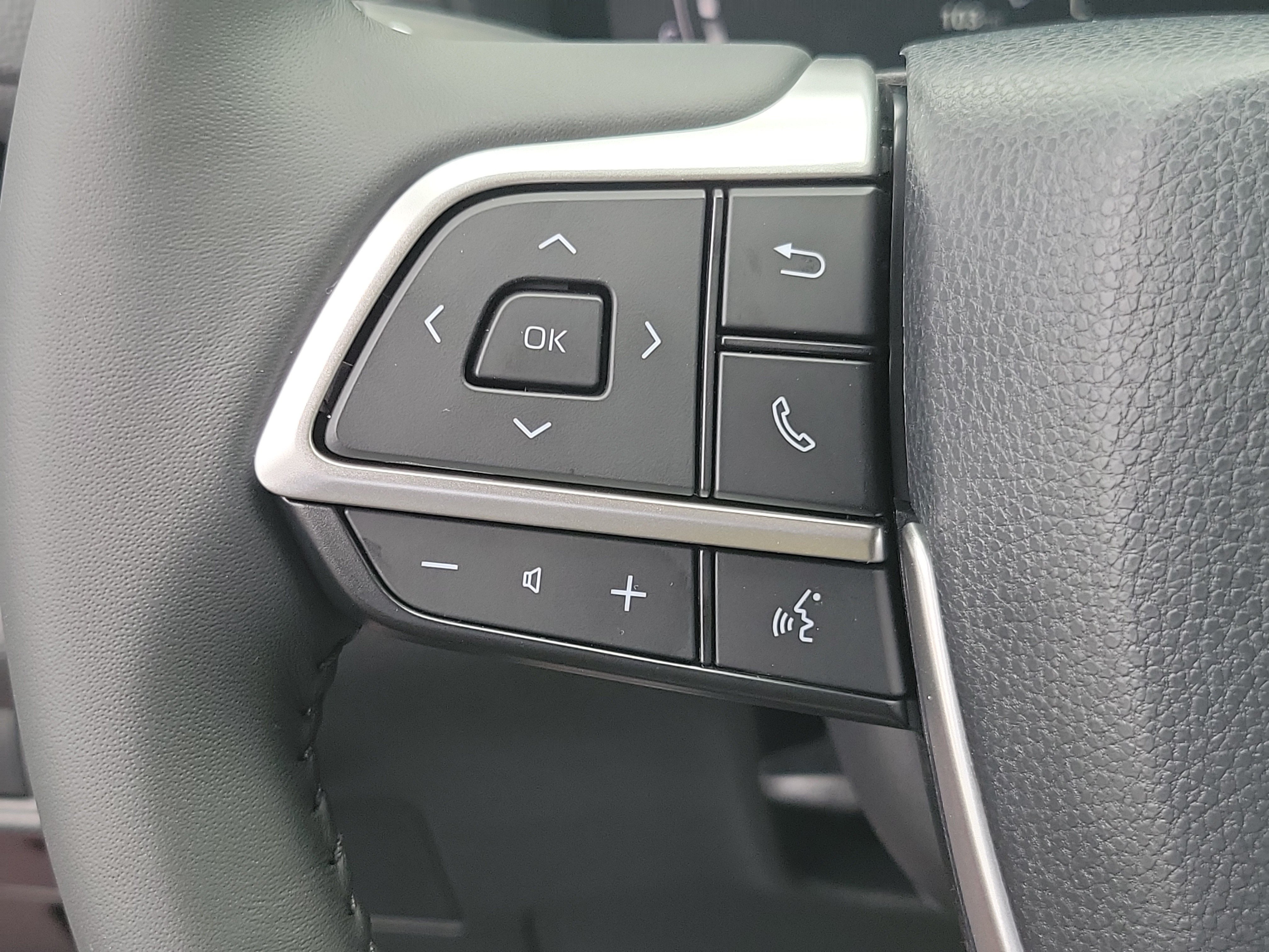 New 2026 Toyota Grand Highlander AWD image 26