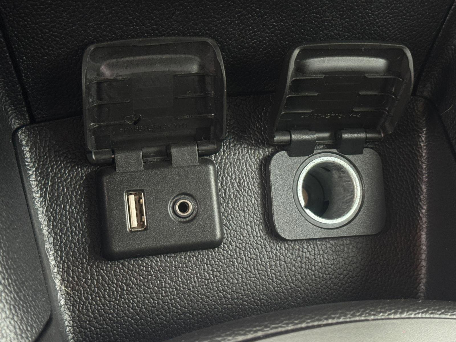 Used 2017 Chevrolet Cruze LT image 17