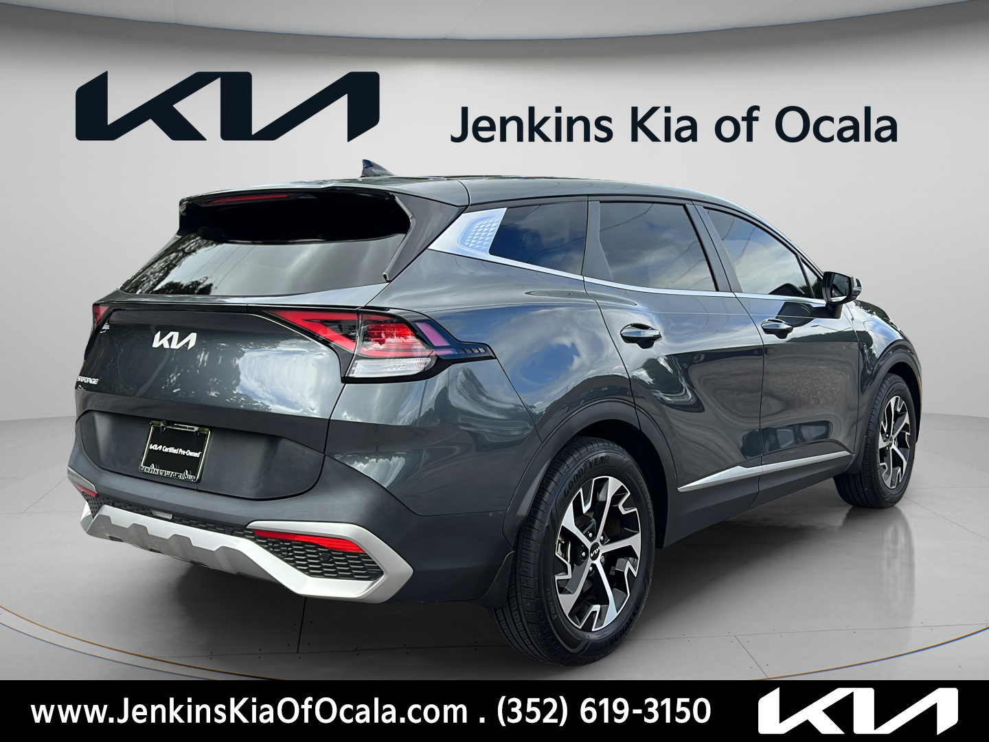 Certified 2023 Kia Sportage EX FWD image 3