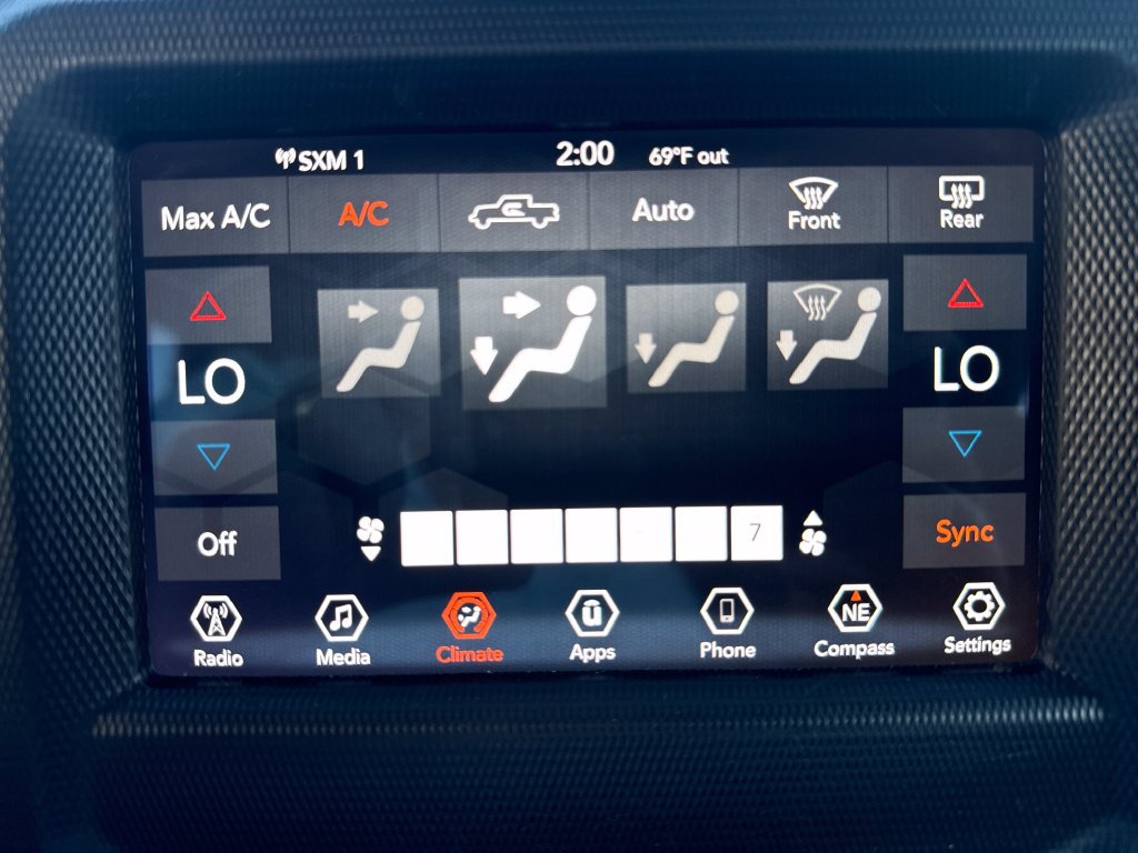 Used 2020 Jeep Gladiator Sport w/ Quick Order Package 24S AWD/4WD image 27