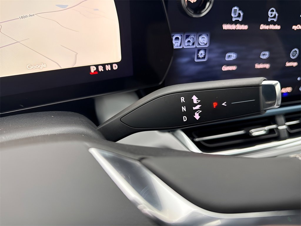 New 2026 Chevrolet Equinox EV LT image 34