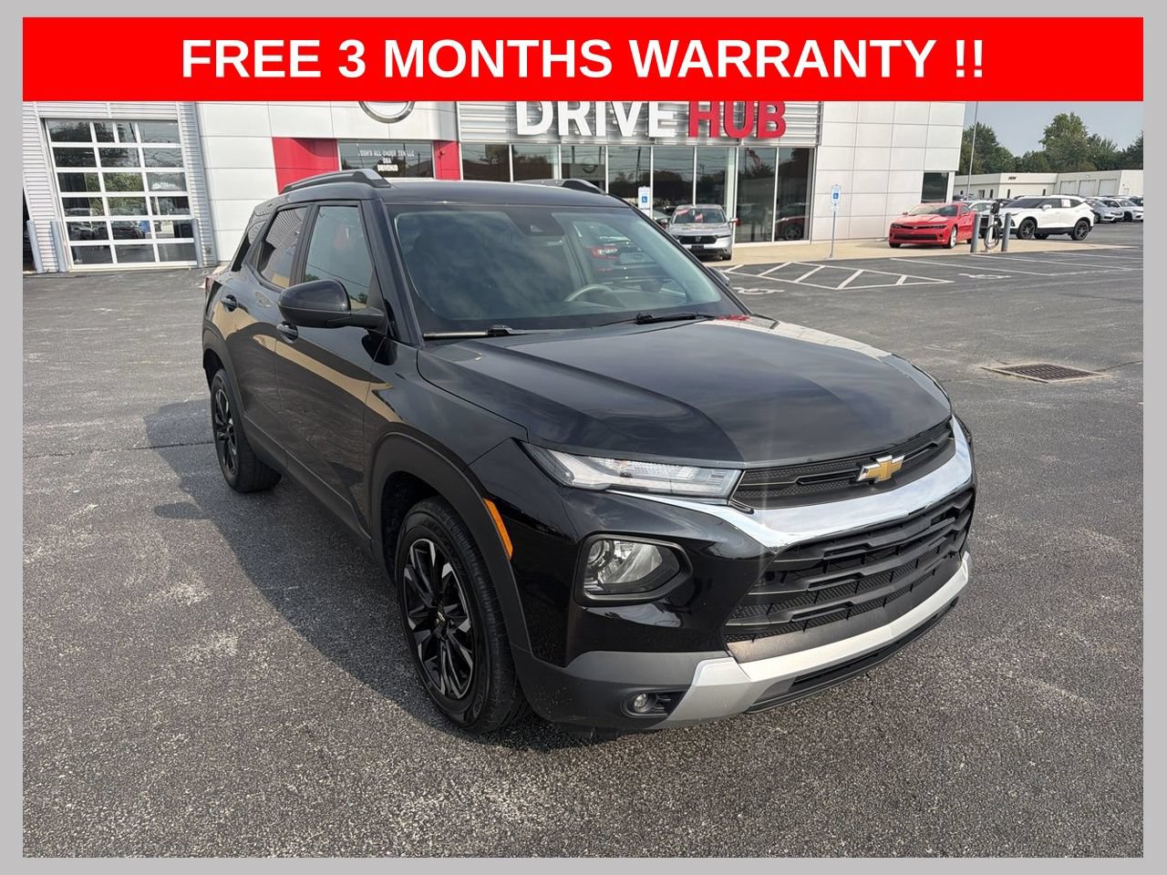 Used 2021 Chevrolet TrailBlazer LT w/ Convenience Package FWD image 1