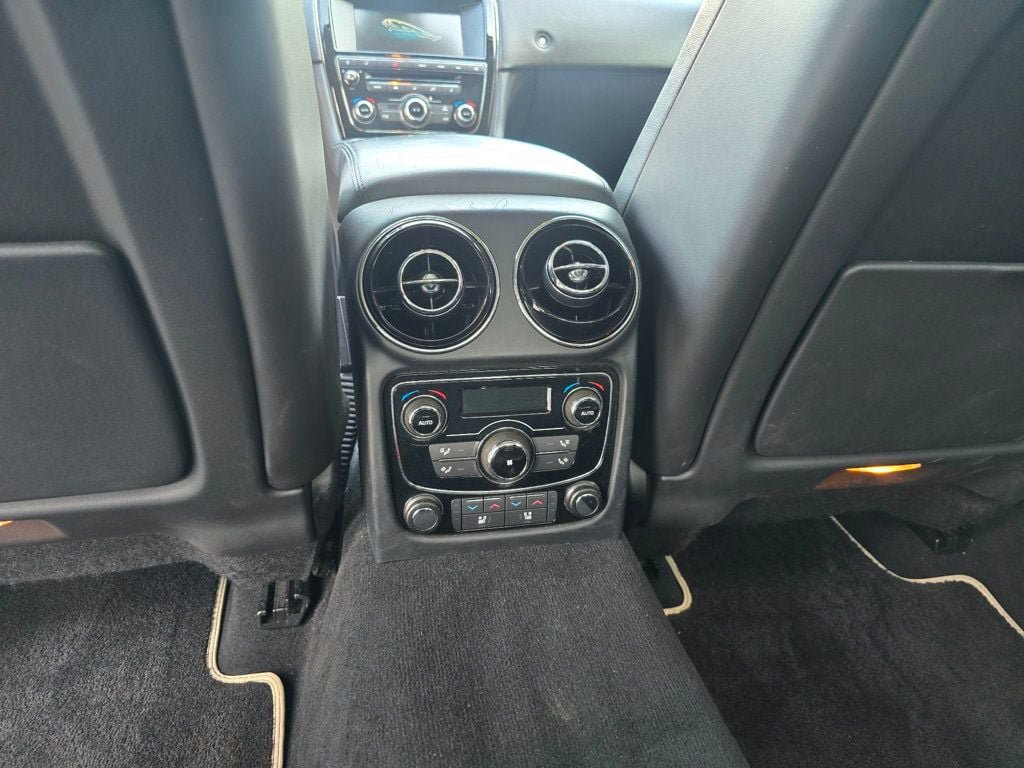 Used 2015 Jaguar XJ L Portfolio AWD/4WD image 13
