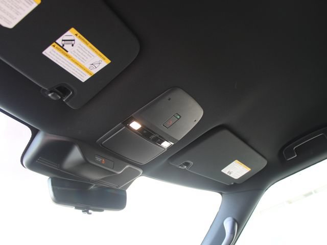 Certified 2025 Nissan Armada PRO-4X AWD/4WD image 14
