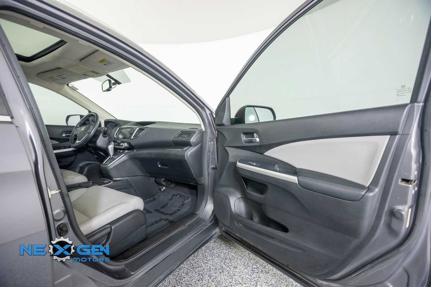Used 2015 Honda CR-V EX-L image 36