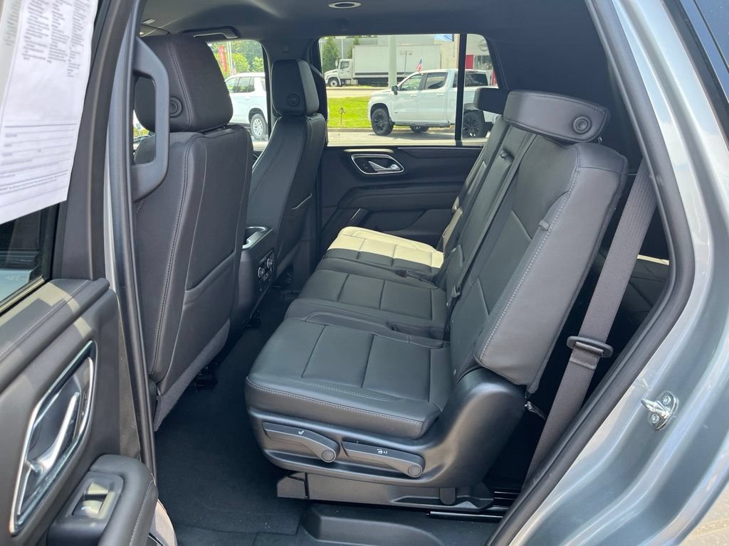 Used 2024 Chevrolet Tahoe Z71 w/ Luxury Package AWD/4WD image 52