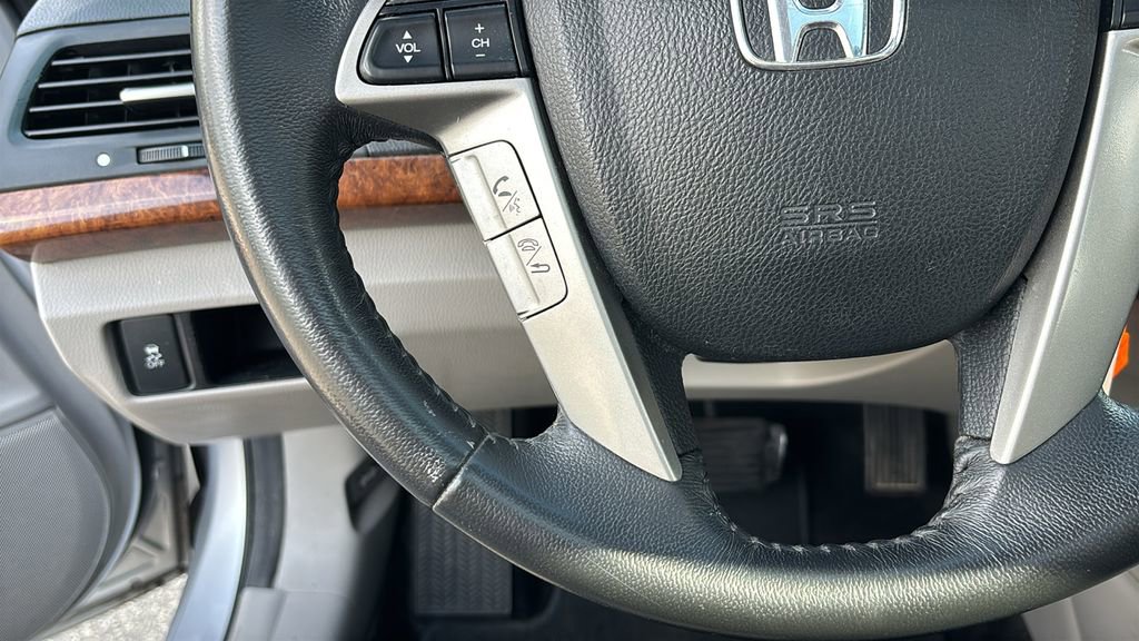 Used 2011 Honda Accord EX-L image 17