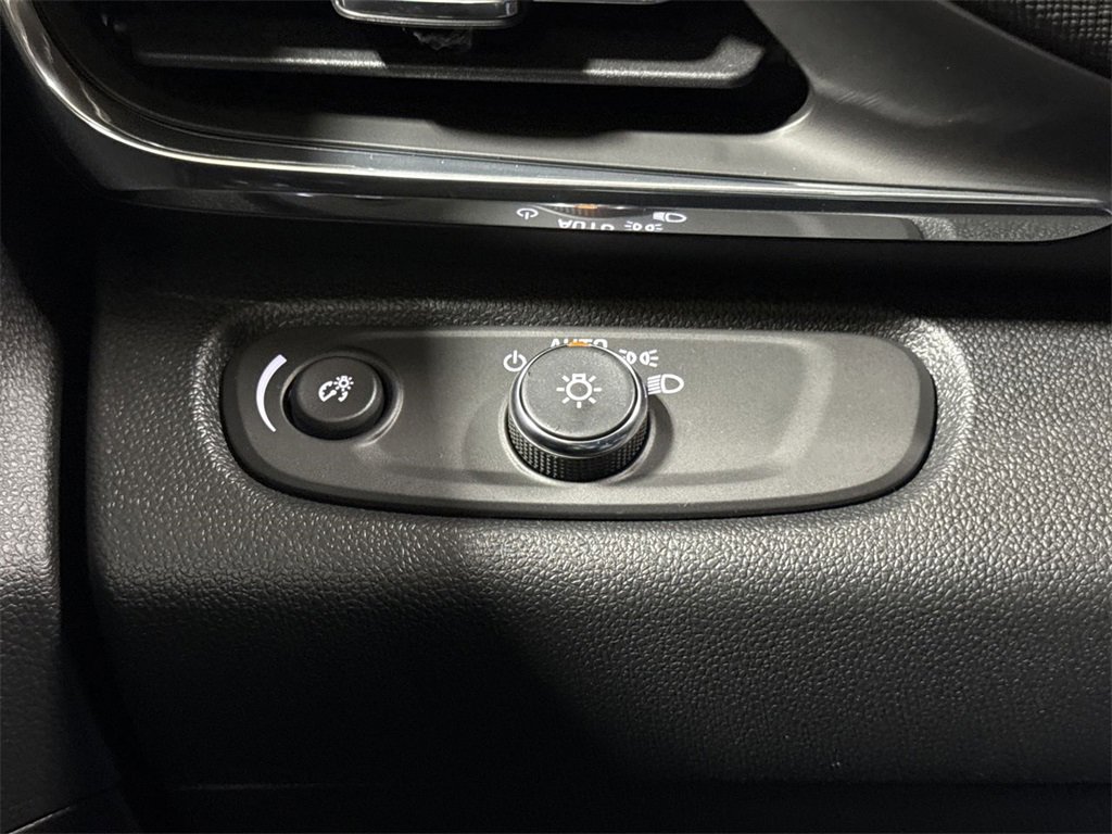 New 2026 Buick Envista Preferred w/ Convenience I Package image 17